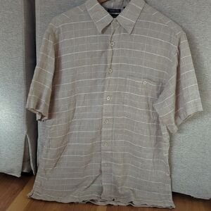 Linen Short Sleeve Button-Down